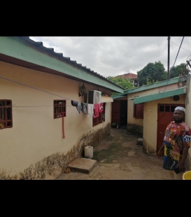 Vente de Maison avec Annexe à sonfonia centre , carrefour soudure, prix à discuter